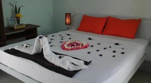 Pineapple Guest House Gili Air Exterior foto