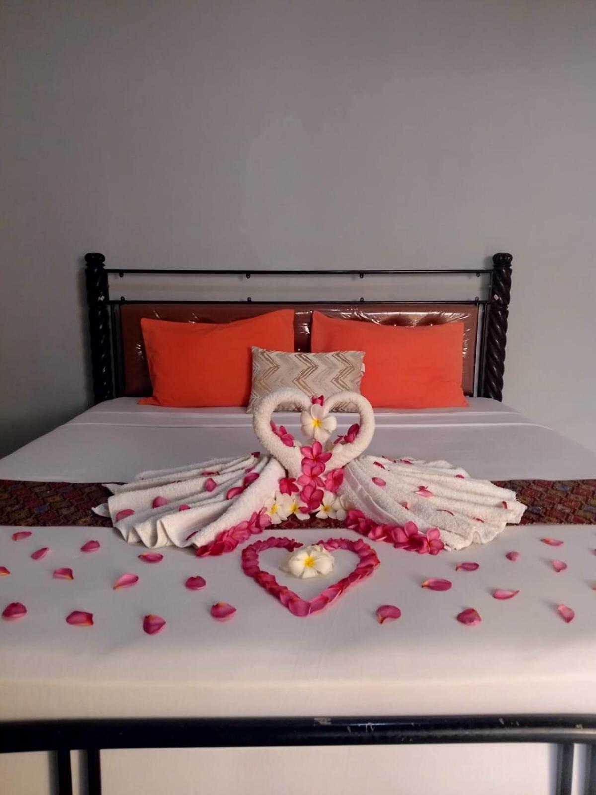 Pineapple Guest House Gili Air Exterior foto